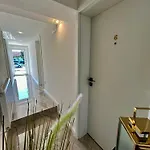 Zara-premium Only Apartment *