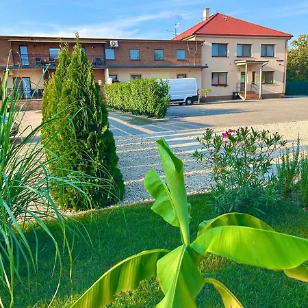 Zara-premium Only Appartement *