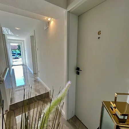 Zara-premium Only Appartement *