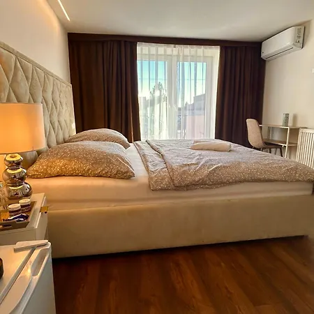 Zara-premium Only Apartman Štúrovo